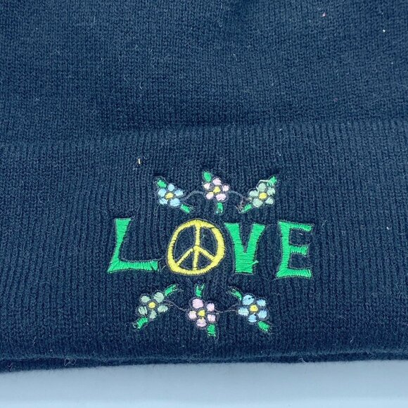Urban Outfitters Embroidered LOVE Knit Beanie Black Unisex OS NWOT - Picture 2 of 4
